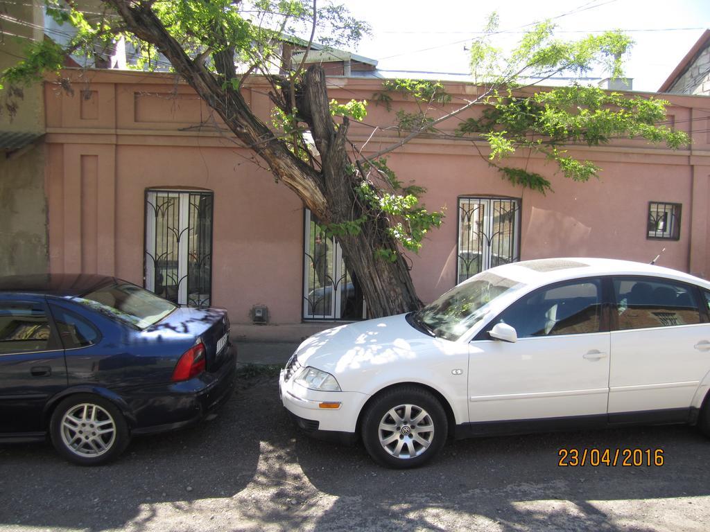 Дом Тины Apartment Tbilisi Bagian luar foto